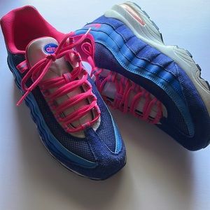 Nike Air Max Athletic Trainers